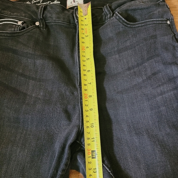 Plus size 14 curvy skinny jeans faded black with side slit - Picture 10 of 11